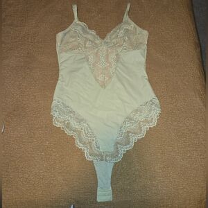 Pinsy shapewear bodysuit rare limited color